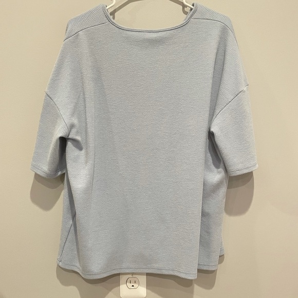 SHEIN Ribbed Tee - Picture 3 of 4